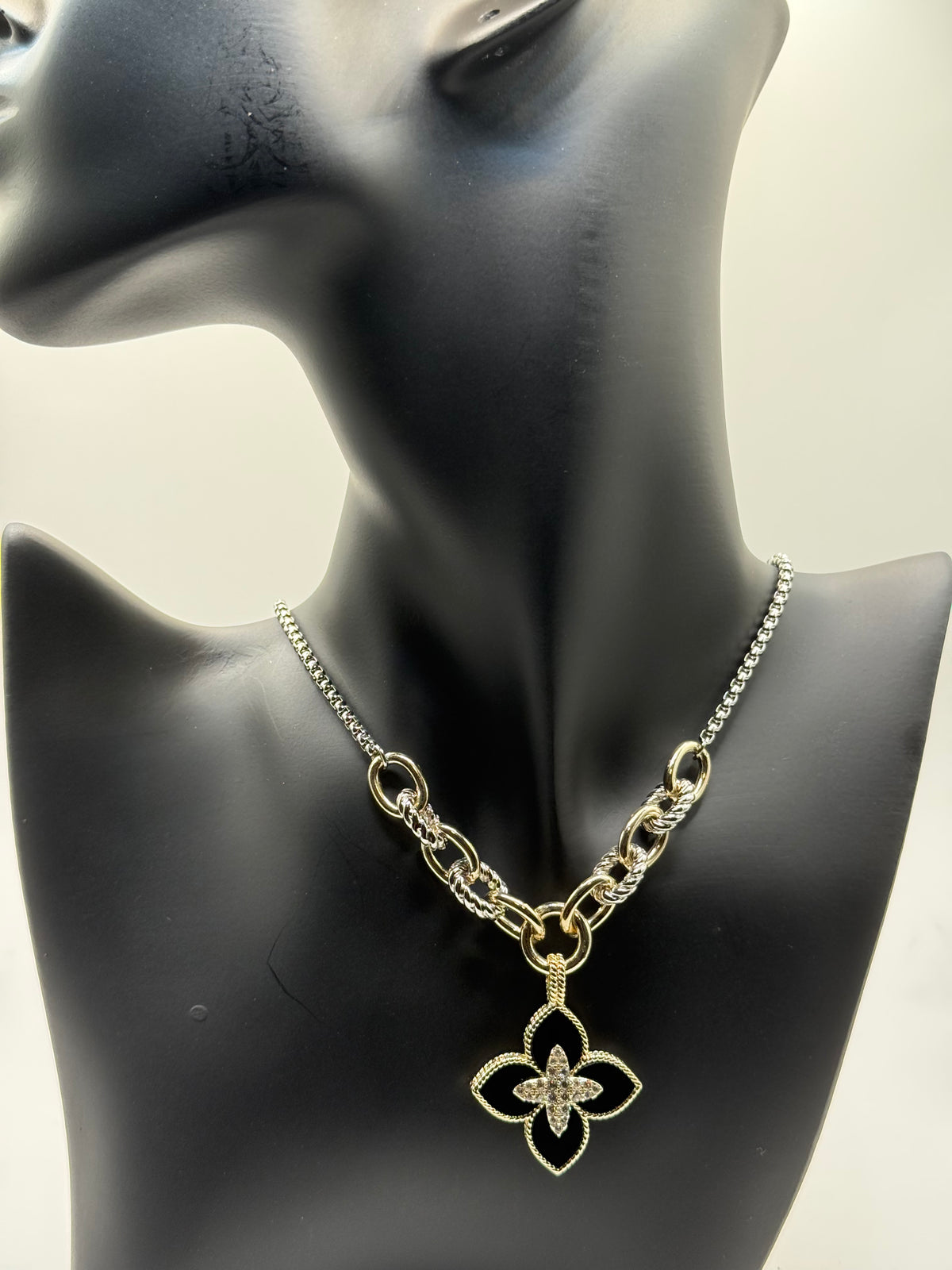 Statement Necklaces | Elegant Gold & Silver Chains
