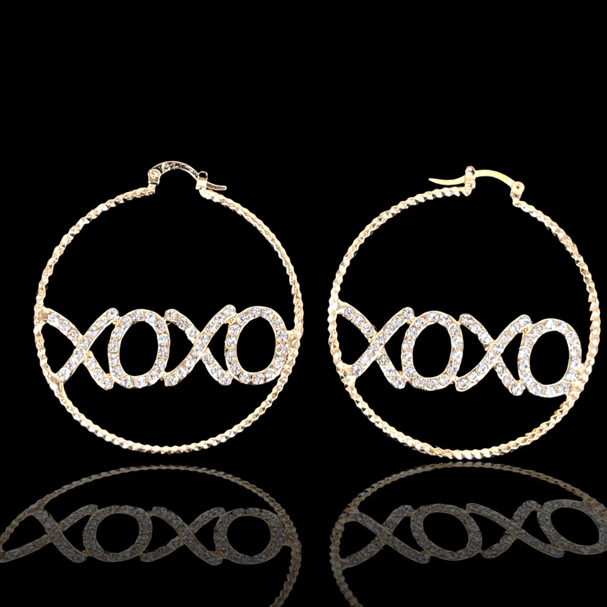 Hoop Earrings | Classic Gold & Silver Styles
