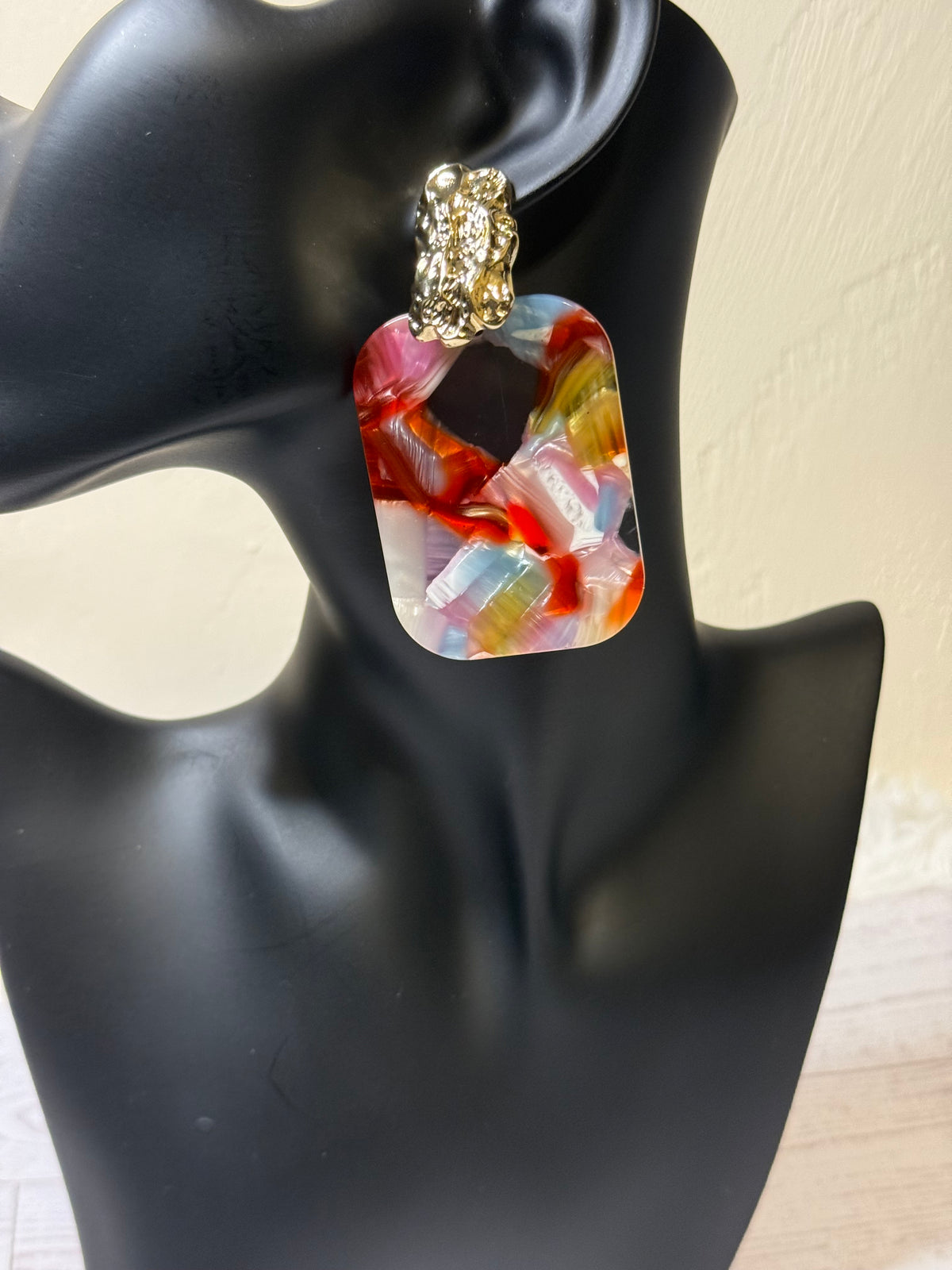 Statement Earrings | Elegant Drop & Dangle Styles