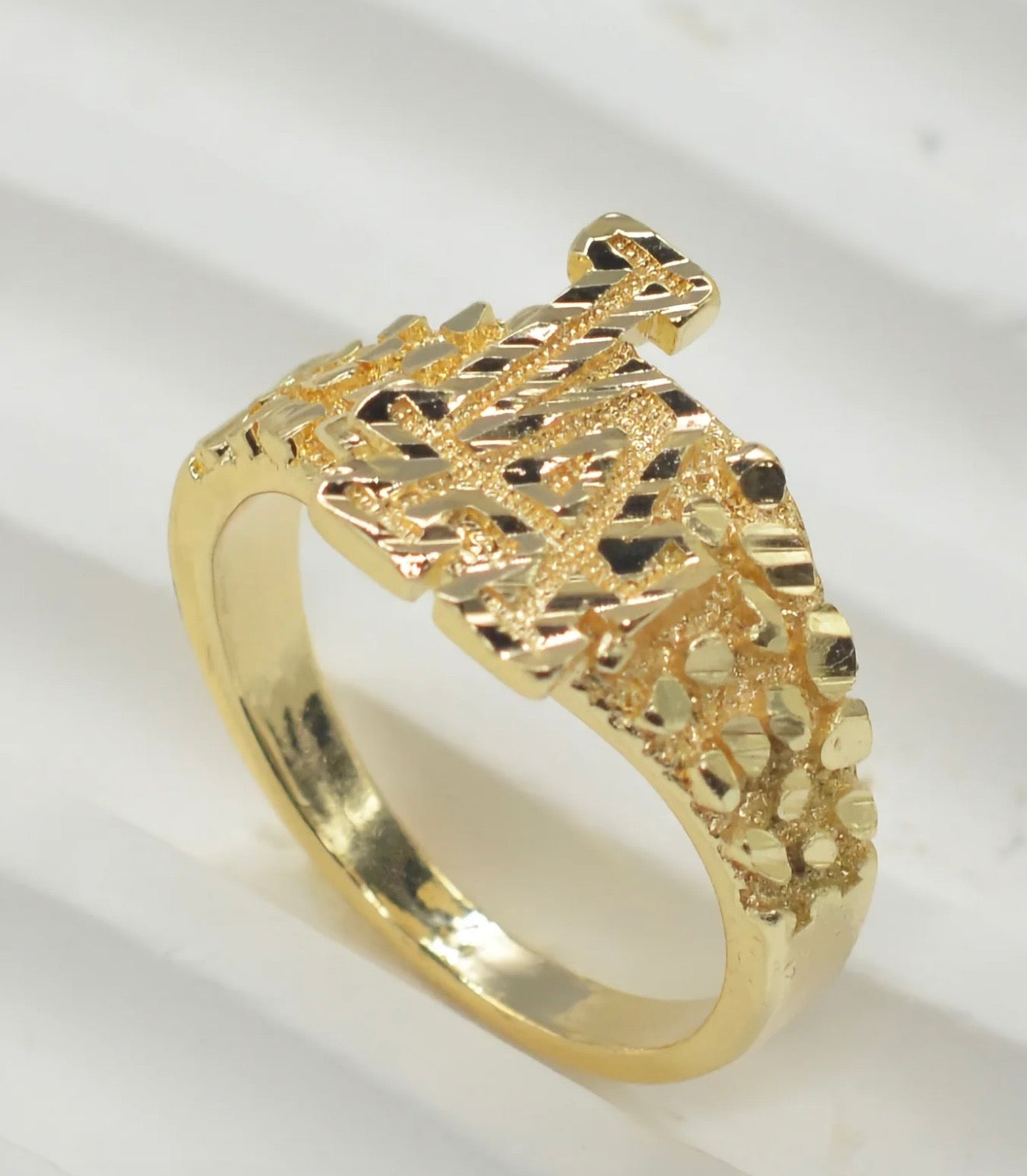 LA Ring