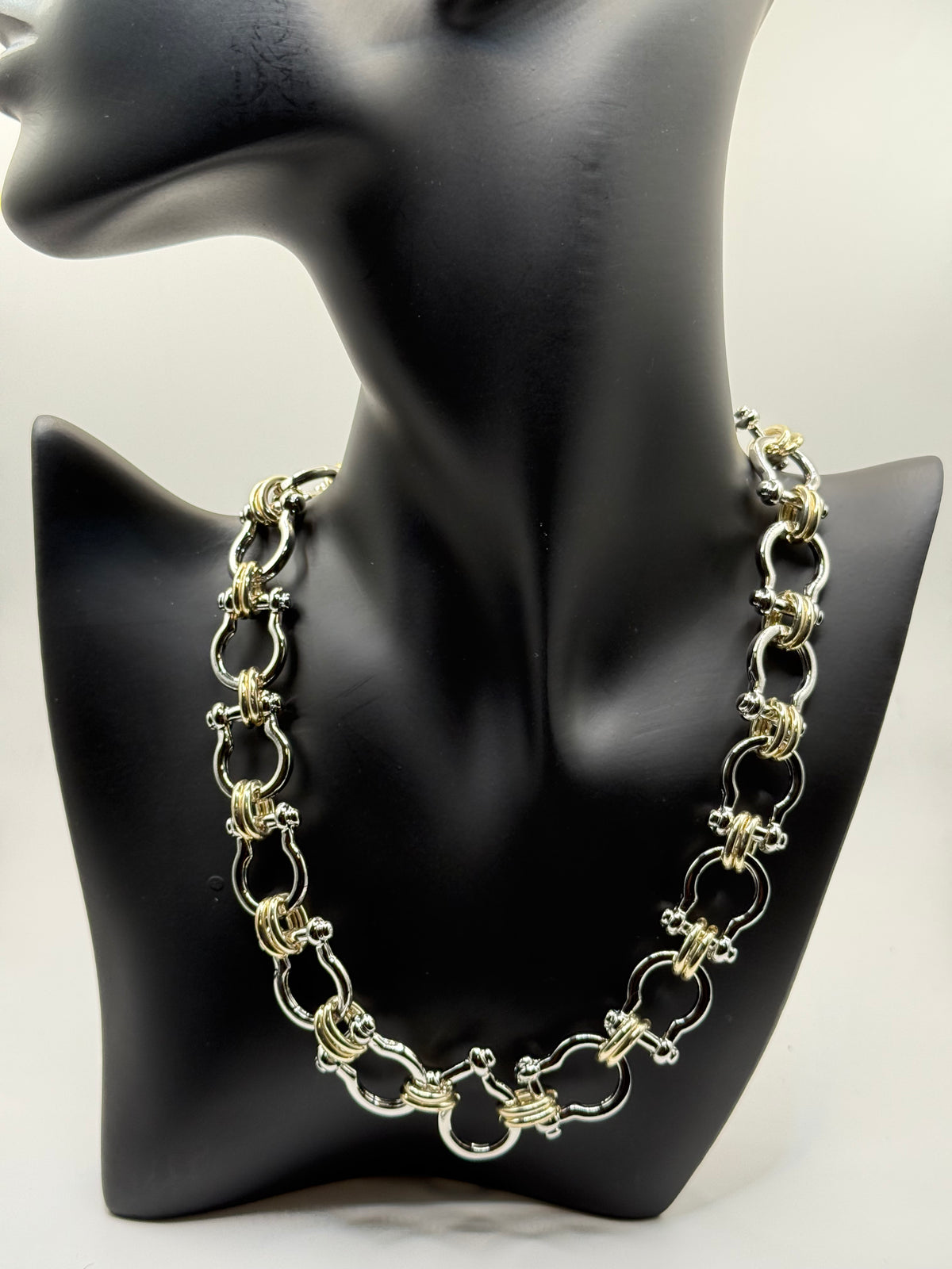 Statement Necklaces | Elegant Gold & Silver Chains