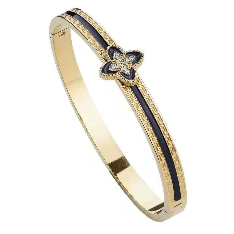 Clove Bangle