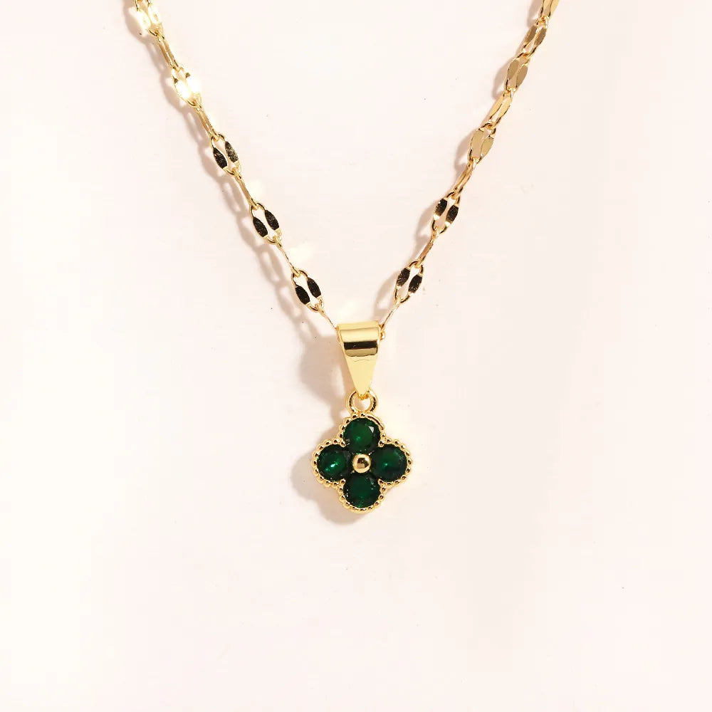 Clove Pendant Choker