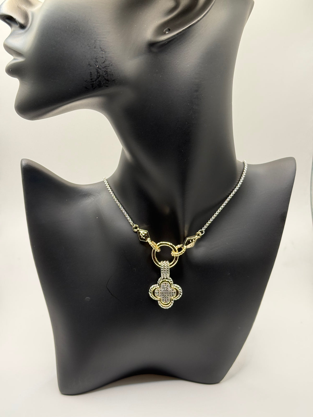 Statement Necklaces | Elegant Gold & Silver Chains